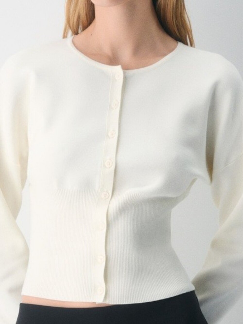 Aritzia Wilfred Golightly Cardigan XS Cream Quiet Luxury Button Up
